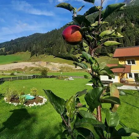Holiday home Saghaeusl *
